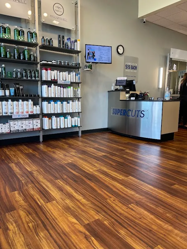 SUPERCUTS — Hair salon in Sugar Land